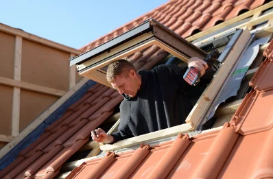 Pose de fenêtres de toit Velux à Thillombois